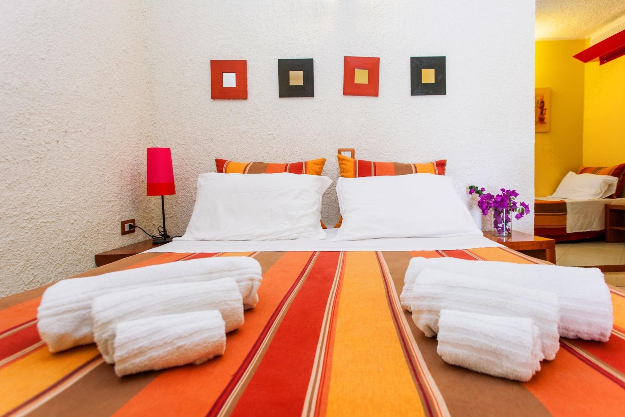 Villa Sunset B&B/Apartments Фонтане-Бьянке Экстерьер фото